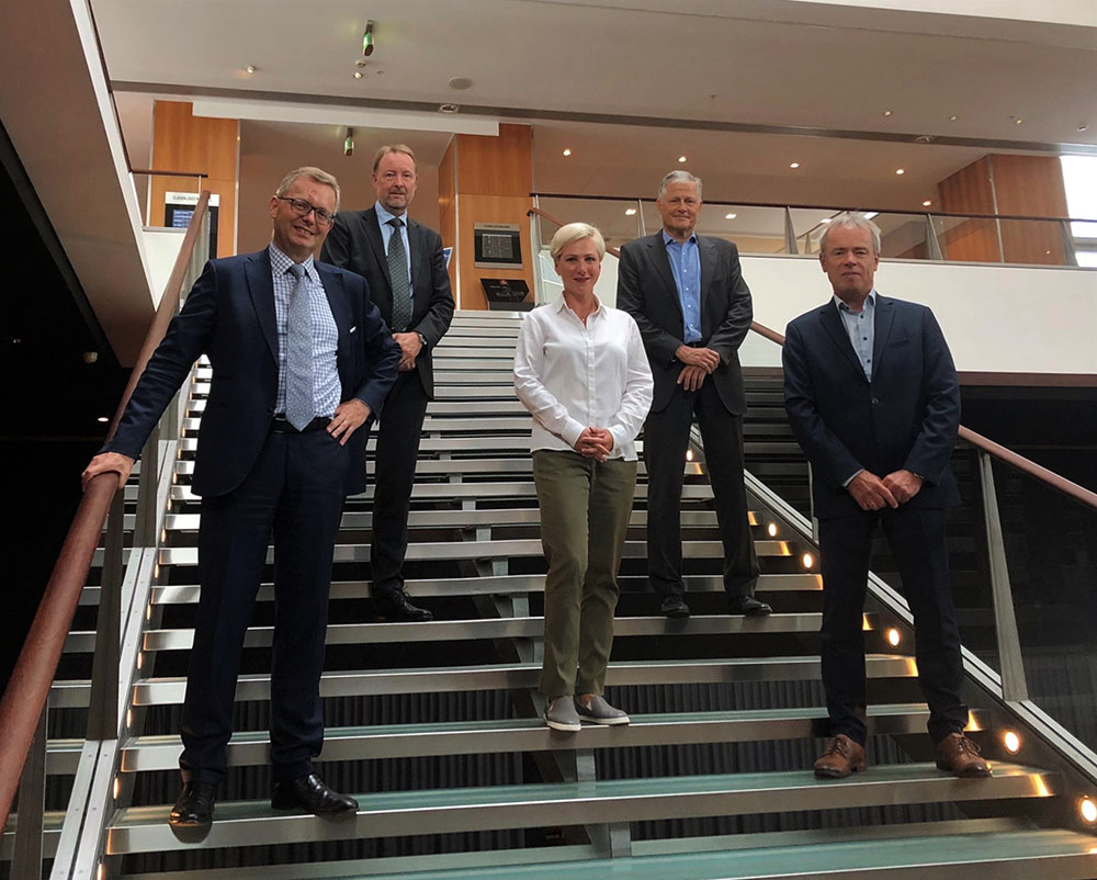 From left to right: Michel van Roozendaal, President, MacGregor; Leif Bystr&ouml;m, Head of Offshore Solutions, MacGregor; Kristina Arutjunova, Director - Sales and Marketing Innovations, Offshore Solutions, MacGregor; Tom Jebsen, Chief Financial Officer, OHT and Torgeir E. Ramstad, Chief Executive Officer, OHT